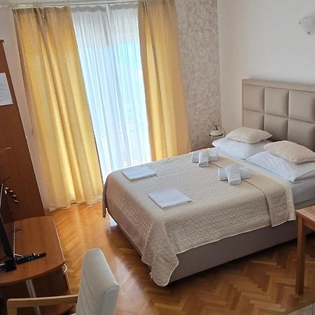 Apartments Villa Katarina Makarska Exterior foto