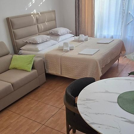 Apartments Villa Katarina Makarska Exterior foto