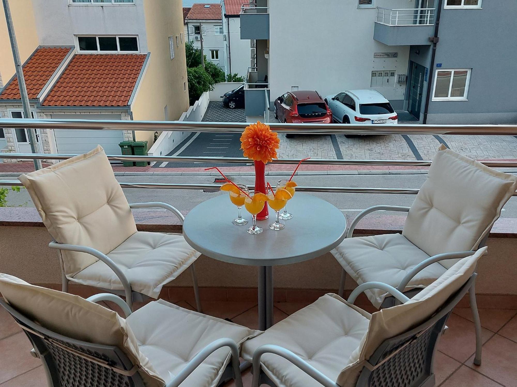 Apartments Villa Katarina Makarska Zimmer foto